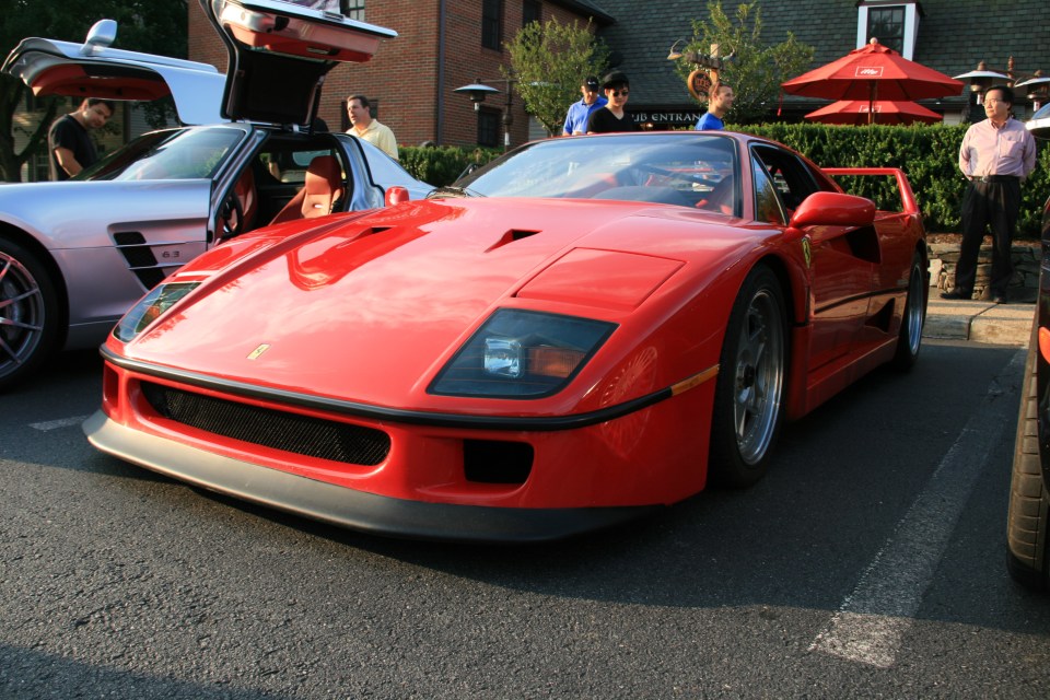Ferrari F40 Front Corner